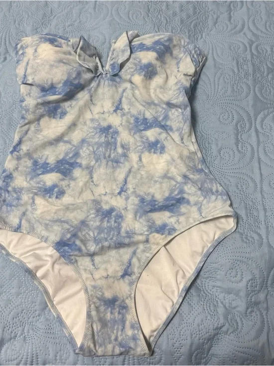 Victoria's Secret Blue and White Tie-Dye One-Piece Swimsuit A63 - Picture 1 of 8